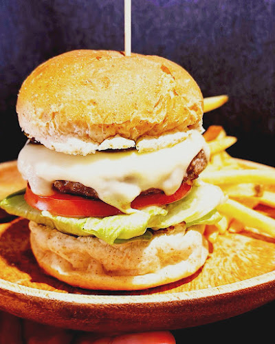 Bar Basement(バー ベースメント)