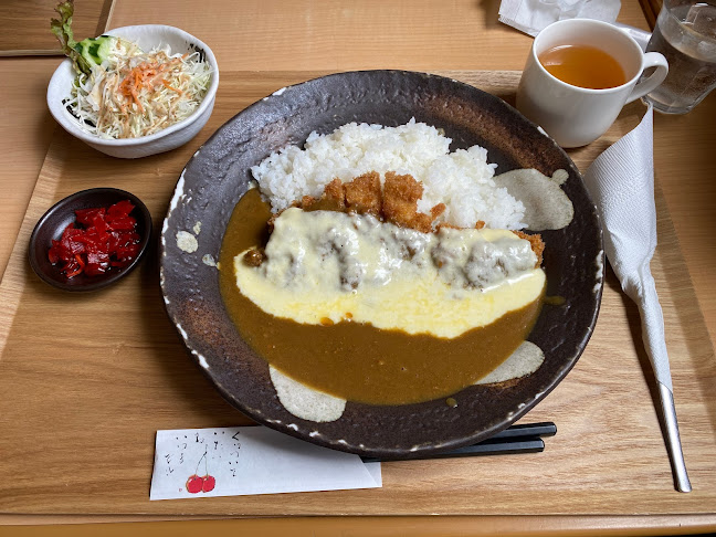 最高級ラードのとんかつ ヒカル亭 - 飲食業