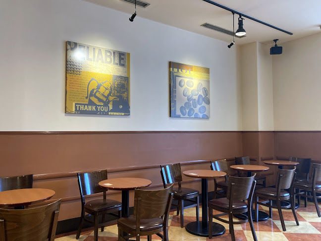 Comentarii opinii despre カフェ・ベローチェ 広島袋町店