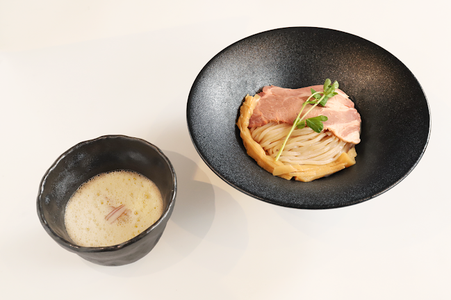 Opinii despre 鶏Soba 座銀 にぼし店 în 大阪市 - 飲食業