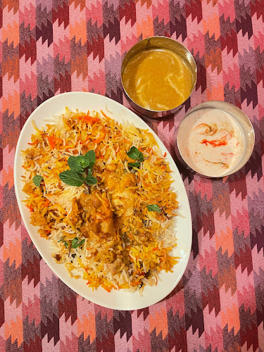 Opinii despre クンティカ în 大阪市 - 飲食業