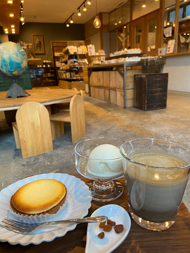 Opinii despre かんぶつとコーヒーのお店 まるに商店/焼菓子工房 まるに în 市川市 - 飲食業