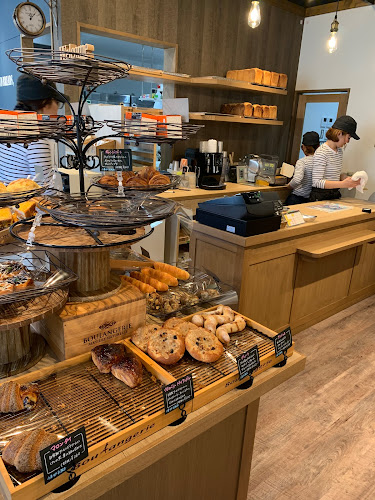 〒525-0028 滋賀県草津市上笠２丁目１０−５