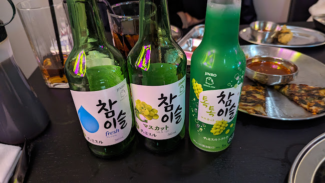 〒847-0044 佐賀県唐津市木綿町１９７４−１ 第3グリーンビル 1F-A