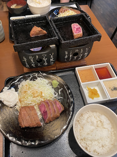 Opinii despre 牛かつ 冨田 în 大阪市 - 飲食業
