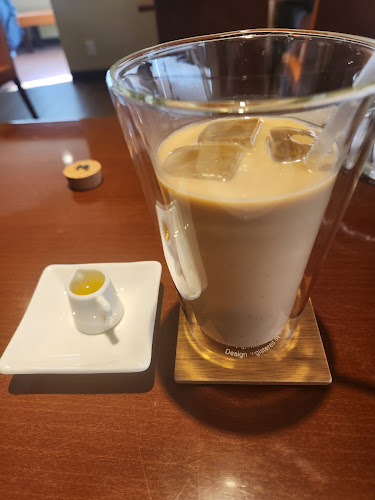 カフェ38 - 飲食業