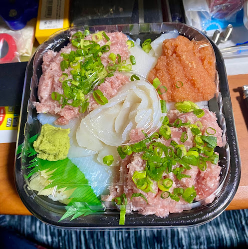 丼丸 和 けやき台店 - 飲食業