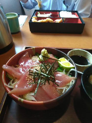 四季の味 祥庵 - 飲食業