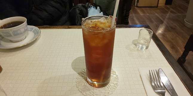 coffee shop シモン