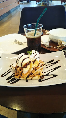 カフェ・ドマーニ - 飲食業