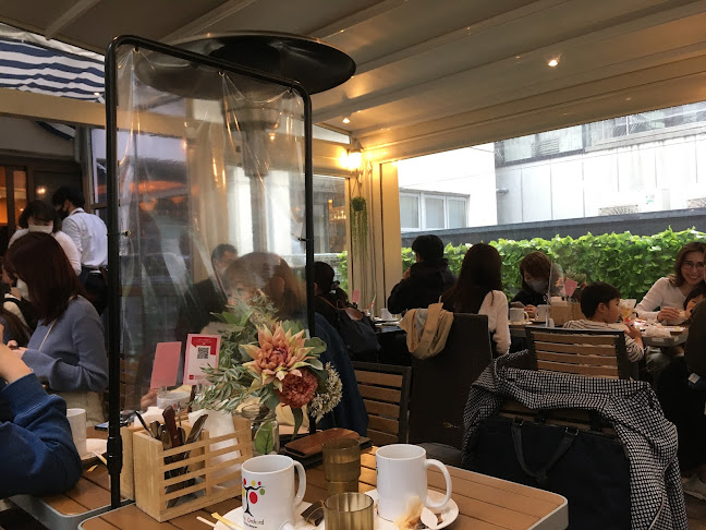 〒160-0022 東京都新宿区新宿４丁目１−６ 田畑ビル 3F