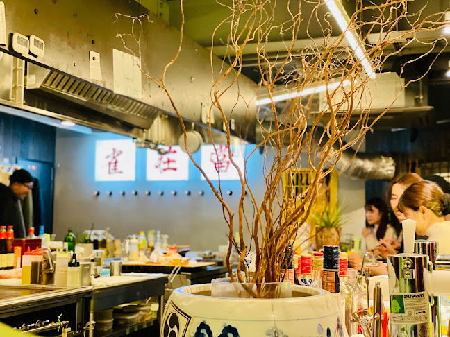 Opinii despre シチュー屋 în 足立区 - 飲食業