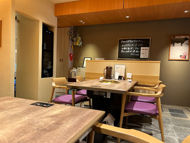 Opinii despre 黒毛和牛 焼肉 龍 în 大阪市 - 飲食業