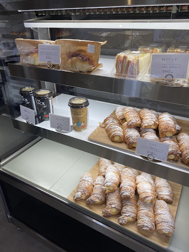 パンメゾン リル(pain maison RIRE) - 飲食業