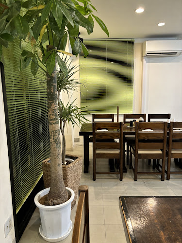 ももどり駅前食堂