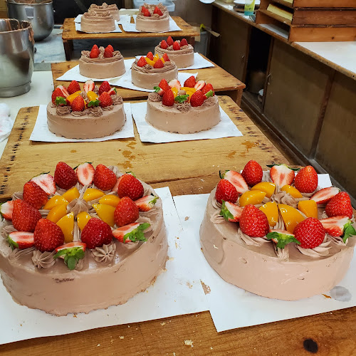 Opinii despre 紅谷洋菓子店 în 飯田市 - 飲食業