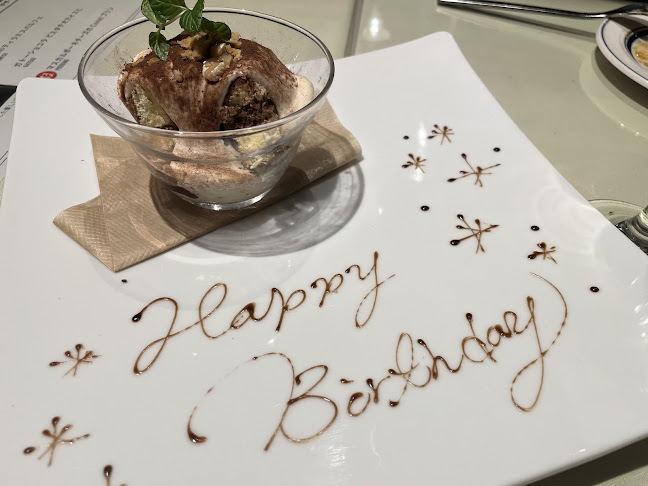 Hamburg Conel KITTE名古屋 - 名古屋市