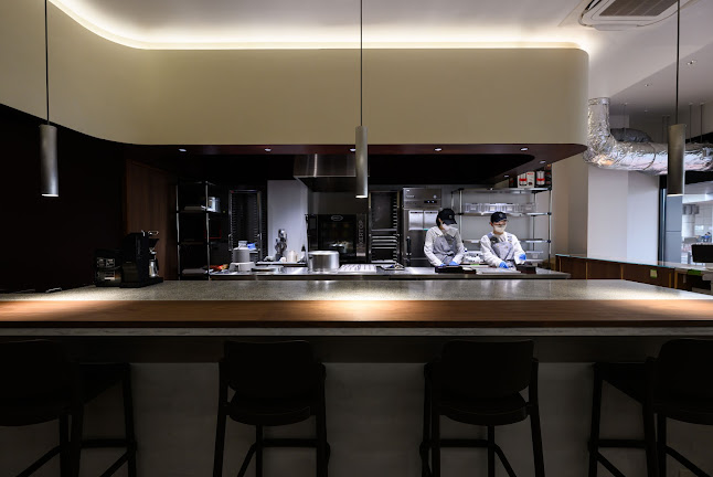 MANY CACAOS, MANY MINDS. - 生駒市