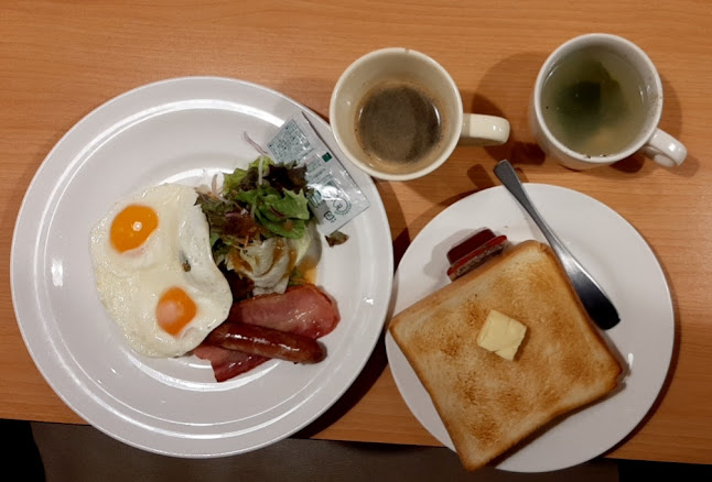 ガスト 松山朝生田店 - 松山市