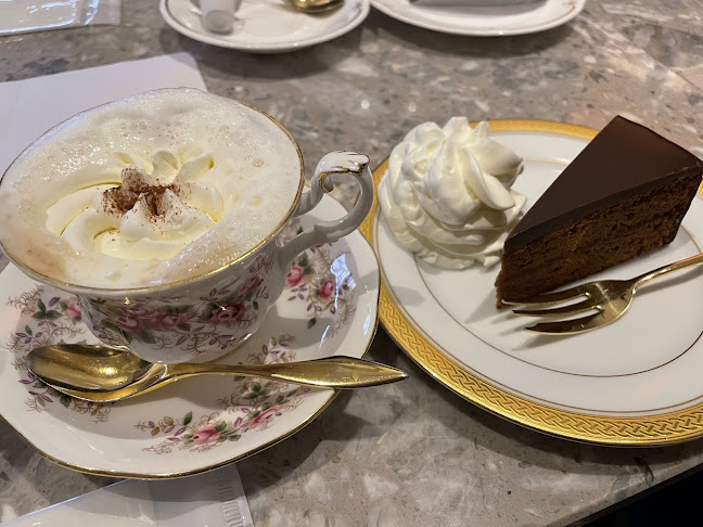 ウィーン菓子 シュトラウス - 青森市