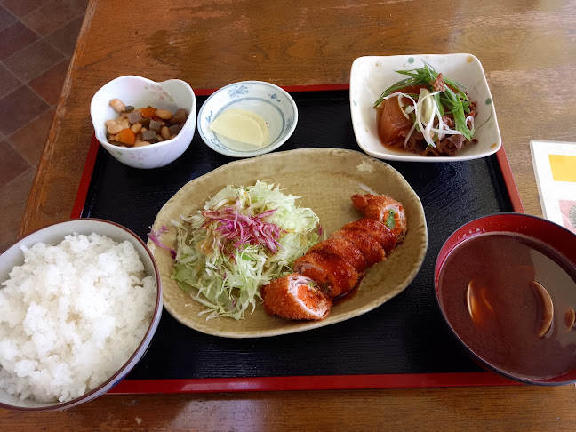 Opinii despre ユカリ în 川越町 - 飲食業