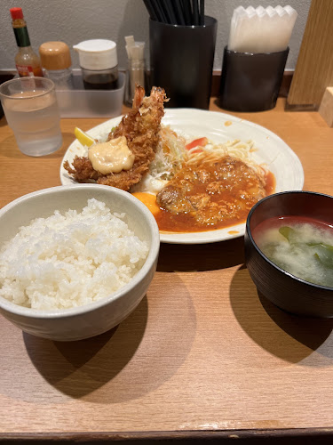 Comentarii opinii despre 洋食屋マック