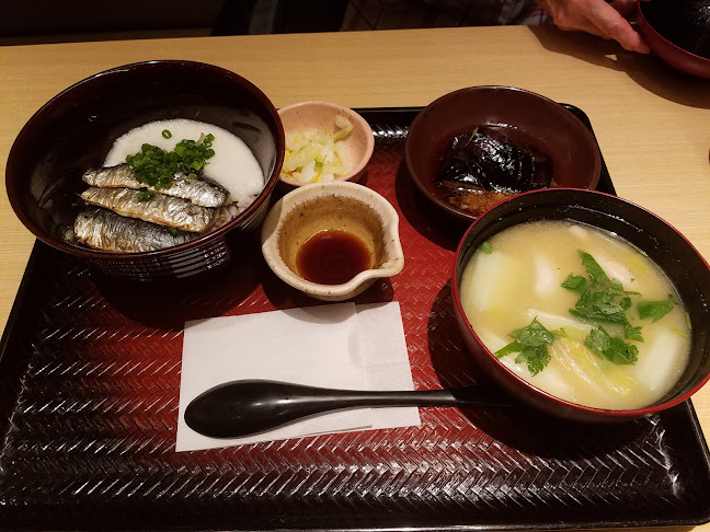 Comentarii opinii despre 大戸屋ごはん処 国分寺南口店