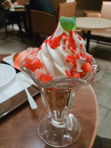 Opinii despre サンマルクカフェ 熊本下通り店 în 熊本市 - 飲食業