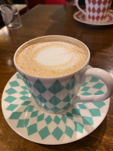 cafe太陽ノ塔 NAMBA CITY - 大阪市
