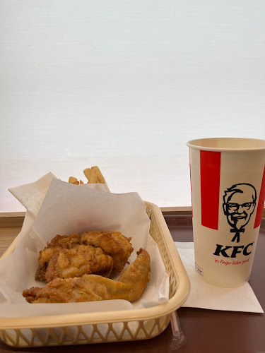 ケンタッキーフライドチキンカナートモール伏見店 - 京都市