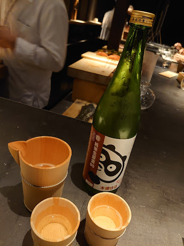 東山和今 - 飲食業