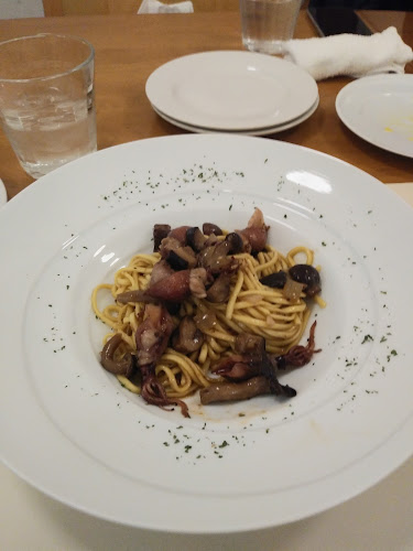 オステリアオルカドーロ - 飲食業