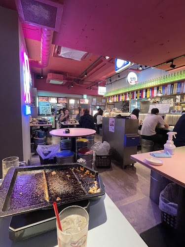 〒150-0002 東京都渋谷区渋谷１丁目８−５ グローリア宮益坂 2F