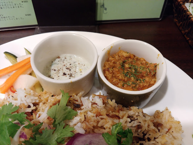 〒110-0016 東京都台東区台東１丁目８−５