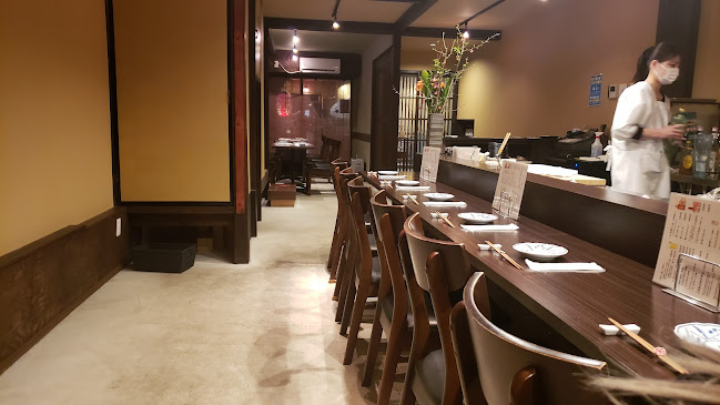 Canteen 小六 - 飲食業