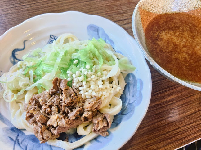 〒403-0004 山梨県富士吉田市下吉田５丁目５−９