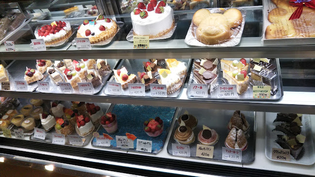 ケーキの店モニカ - 飲食業