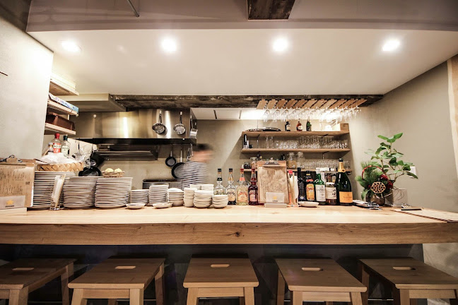 トリカラスタンド - 飲食業