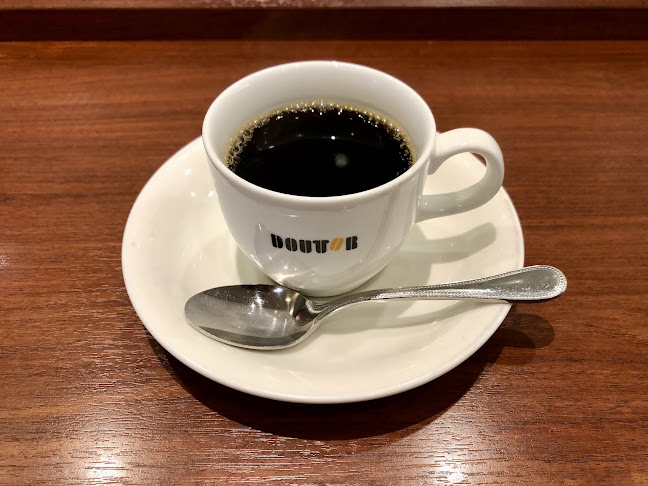 Opinii despre ドトールコーヒーショップ ニッセイ新大阪ビル店 în 大阪市 - 飲食業