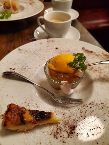 〒650-0011 兵庫県神戸市中央区下山手通２丁目１２−１５ 龍成ビル