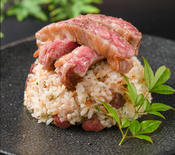 千種焼肉 飛騨牛の奴隷 - 飲食業