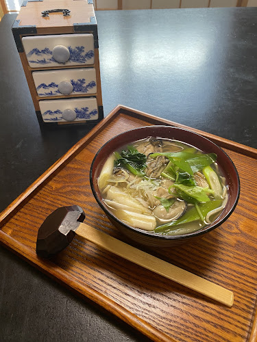 Opinii despre そば繁／手打ち蕎麦 繁 în 和泉市 - 飲食業