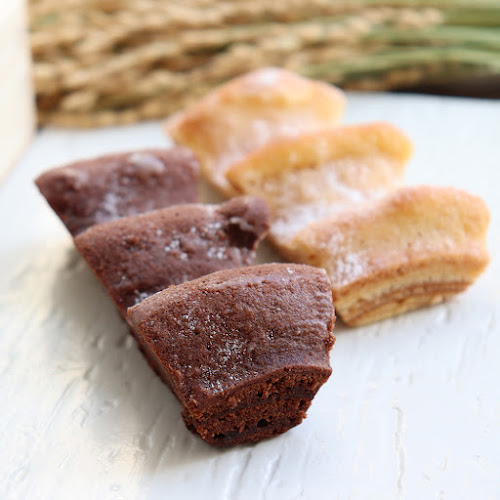 ココトモファーム 覚王山店 - 飲食業