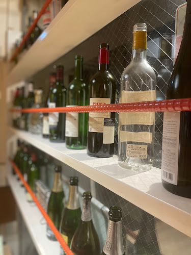 Opinii despre 京橋ワインとイタリアン フィンガーファイブ în 大阪市 - 飲食業