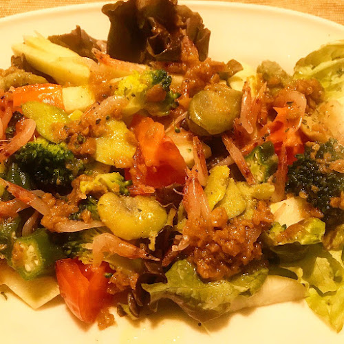 Comentarii opinii despre タベルナ３３５