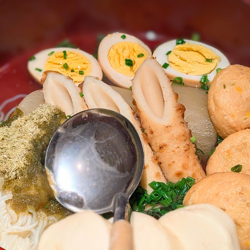 塩だしおでん花歩 本店