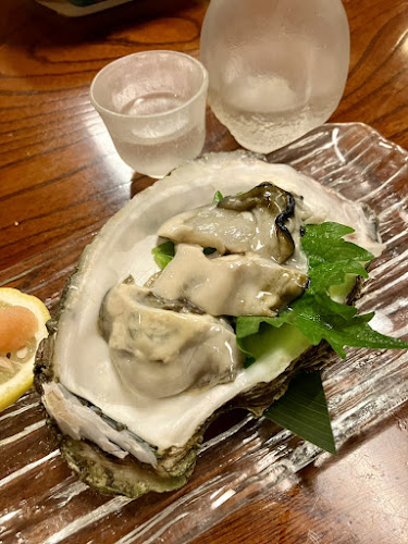 Comentarii opinii despre 地物魚専門料理 やつはし