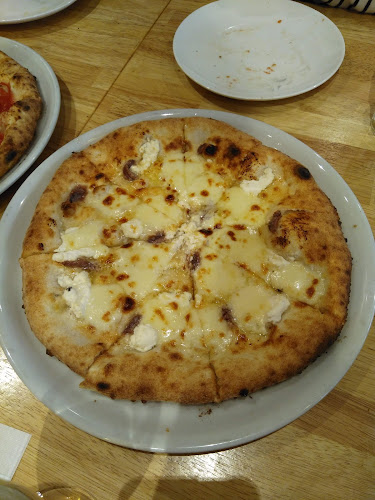 PIZZERIA ACCENTO - 大阪市