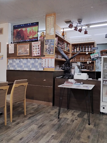 スズキパンジャブ レストラン&カフェ：インドカレー、ビリヤニ、ケバブ - 飲食業