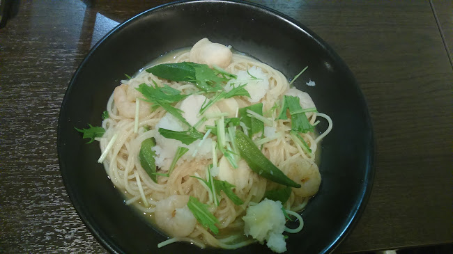 Opinii despre passeggiare パッセジャーレ în 神戸市 - 飲食業